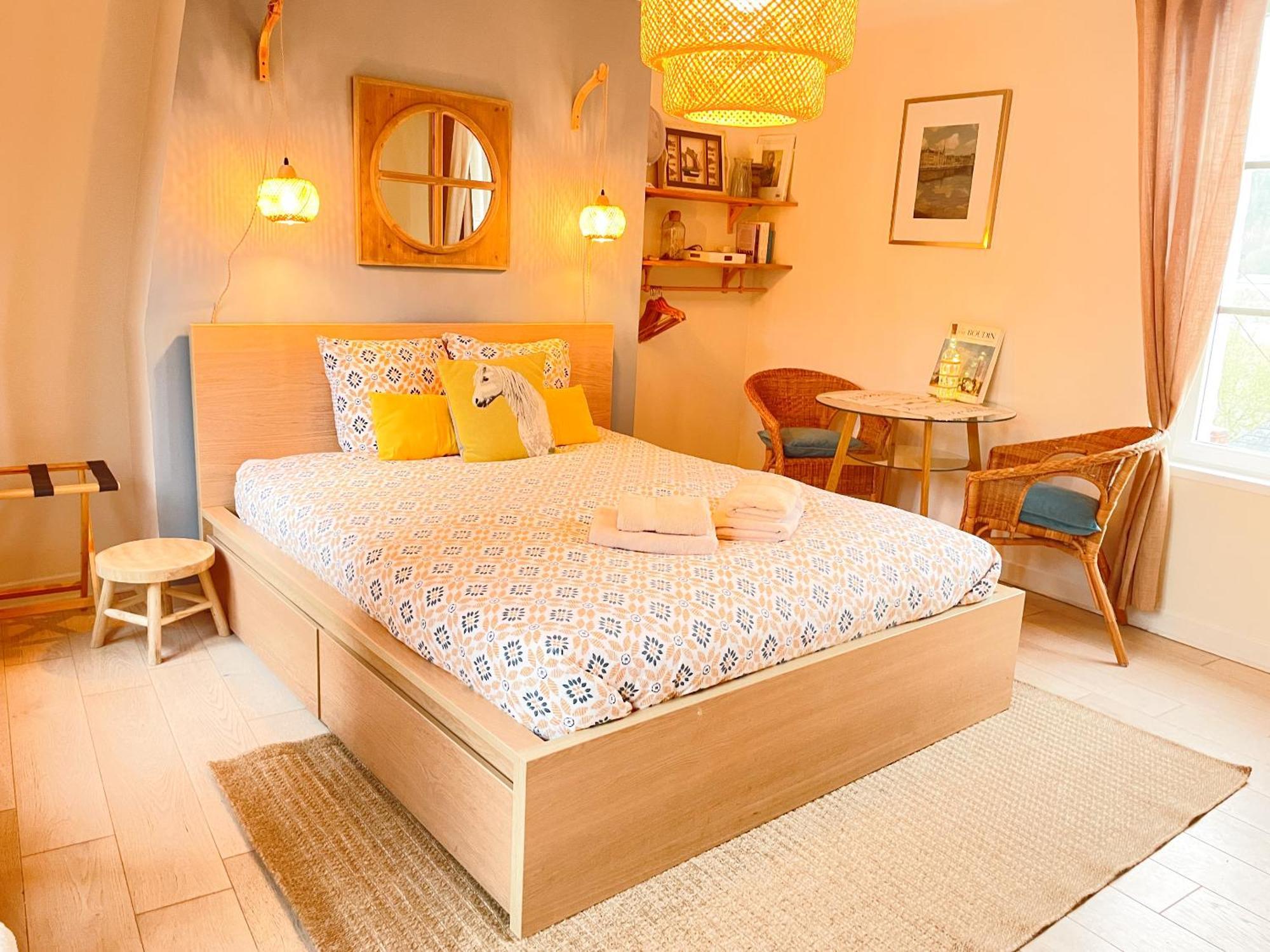 Clementines House Honfleur Quarto foto