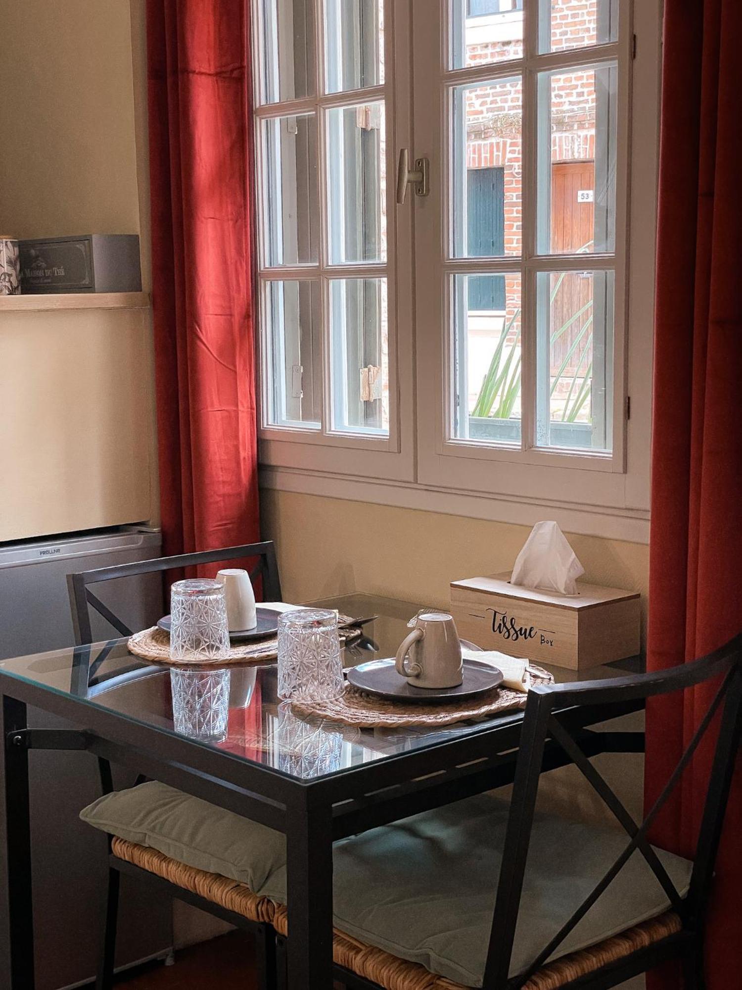 Clementines House Honfleur Quarto foto